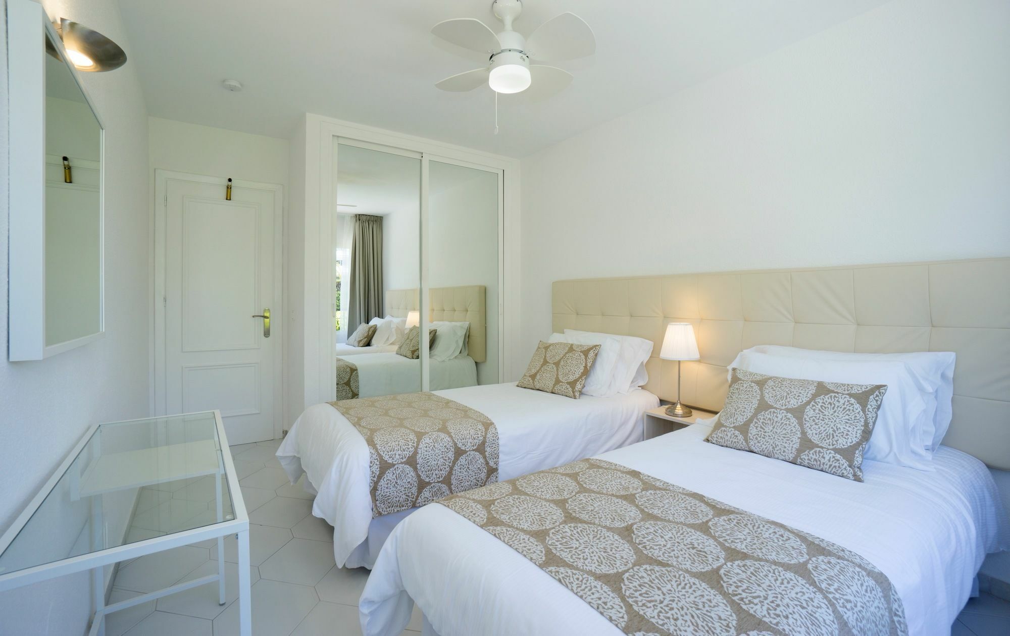 Miraflores Beach & Country Club Mijas Exterior photo