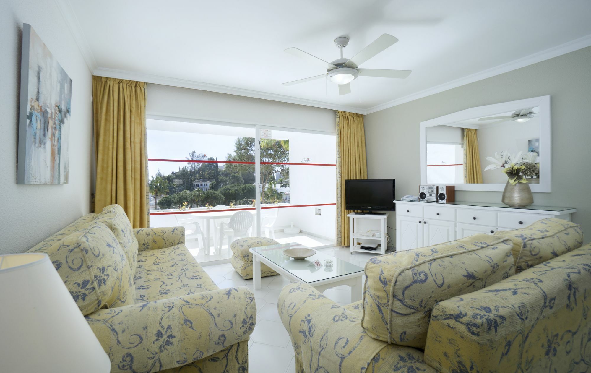 Miraflores Beach & Country Club Mijas Exterior photo